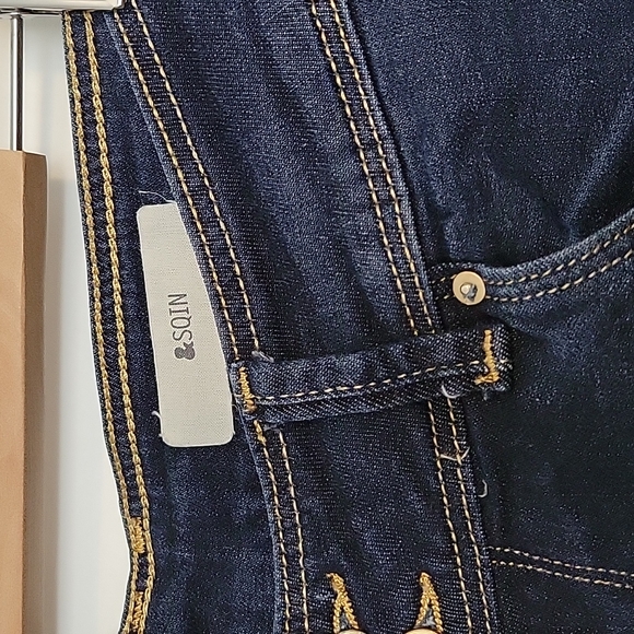 H&M Dark Wash Jeans - Picture 13 of 13